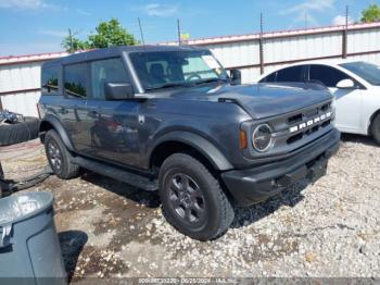  Salvage Ford Bronco