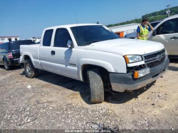  Salvage Chevrolet Silverado 2500