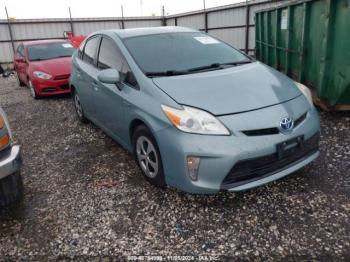  Salvage Toyota Prius