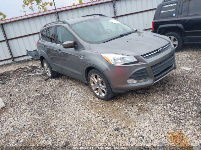  Salvage Ford Escape