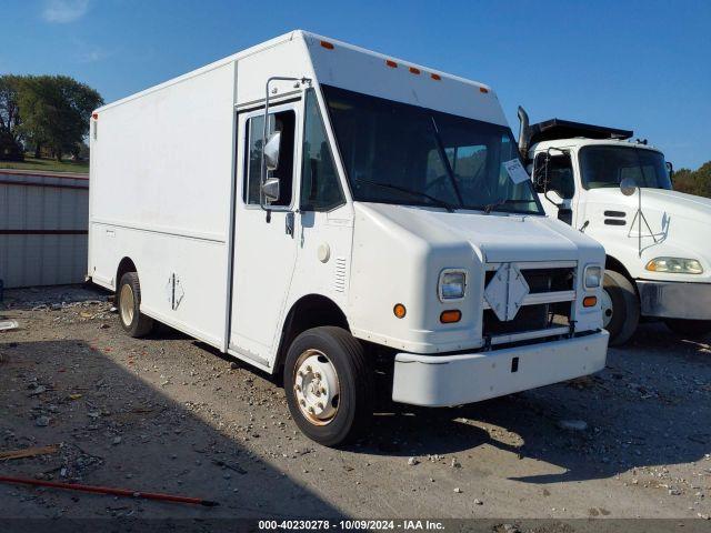  Salvage Freightliner Chassis