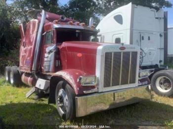  Salvage Peterbilt 379