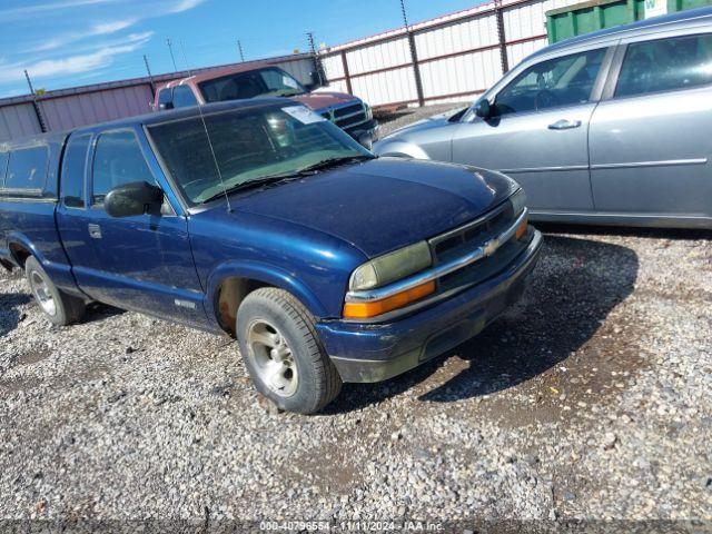  Salvage Chevrolet S-10