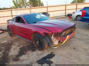  Salvage Ford Mustang