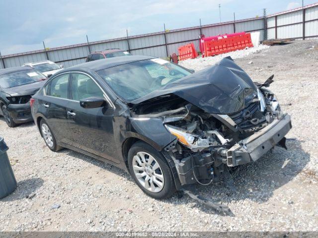  Salvage Nissan Altima