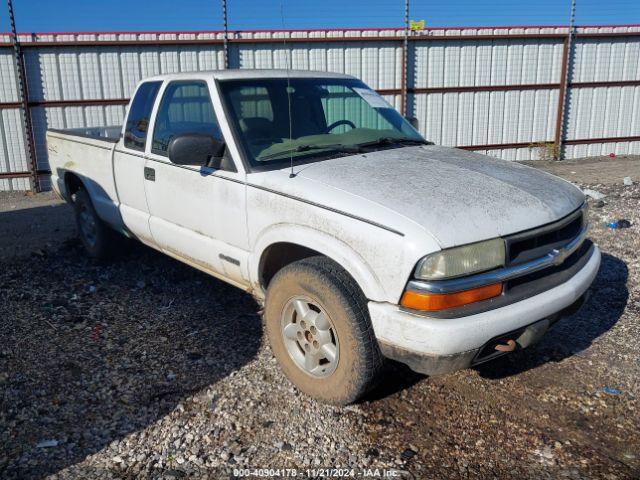  Salvage Chevrolet S-10