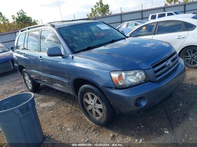  Salvage Toyota Highlander