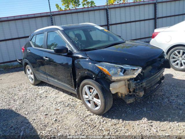  Salvage Nissan Kicks