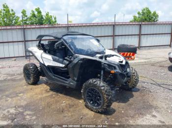  Salvage Can-Am Maverick X3