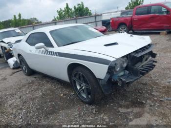  Salvage Dodge Challenger