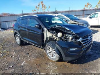  Salvage Hyundai TUCSON