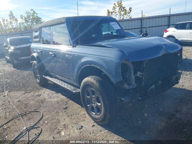  Salvage Ford Bronco