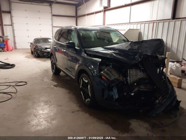  Salvage Kia Telluride