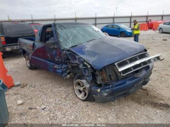  Salvage Chevrolet S-10