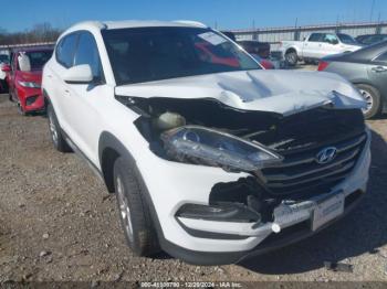  Salvage Hyundai TUCSON