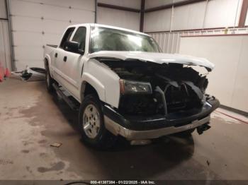  Salvage Chevrolet Silverado 1500