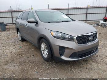  Salvage Kia Sorento