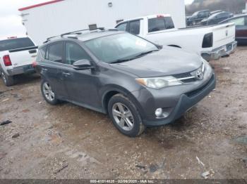  Salvage Toyota RAV4