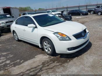  Salvage Nissan Altima