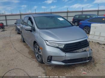  Salvage Honda Odyssey