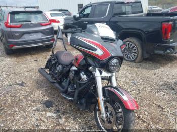 Salvage Harley-Davidson Flht
