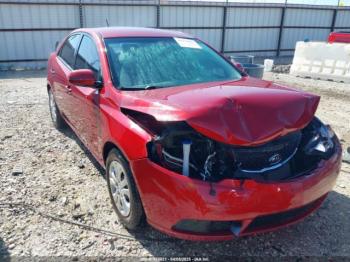  Salvage Kia Forte
