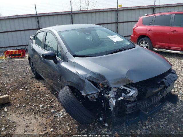  Salvage Nissan Versa