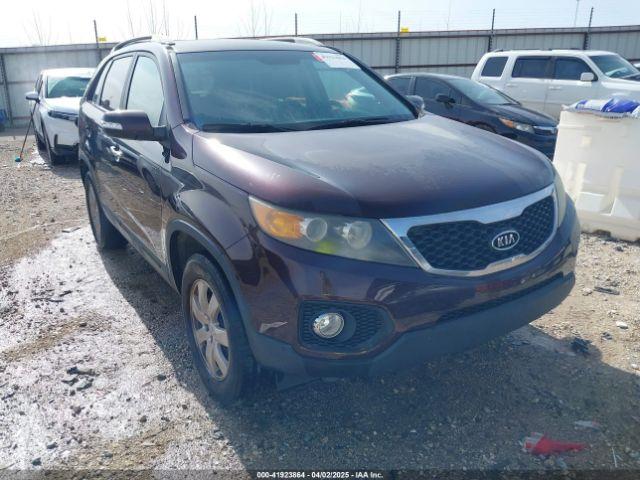  Salvage Kia Sorento