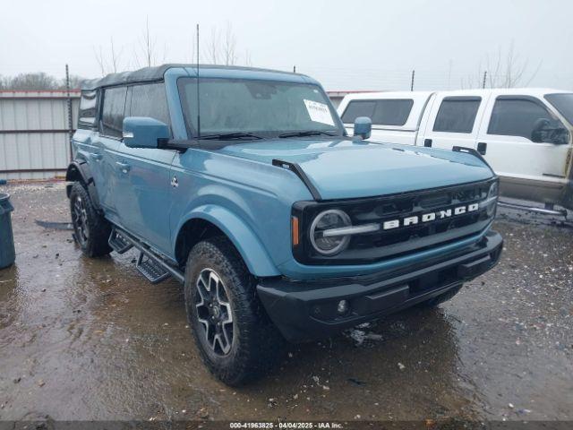  Salvage Ford Bronco