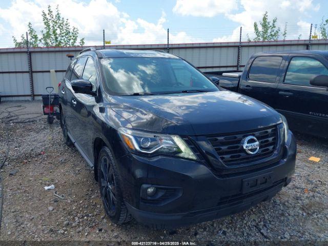  Salvage Nissan Pathfinder