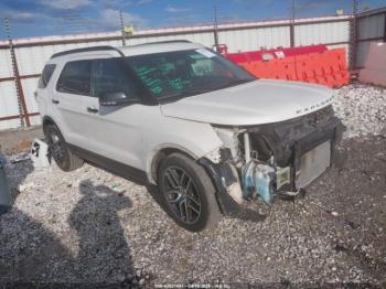  Salvage Ford Explorer
