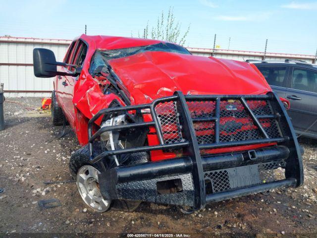  Salvage Chevrolet Silverado 2500