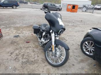  Salvage Harley-Davidson Flhx