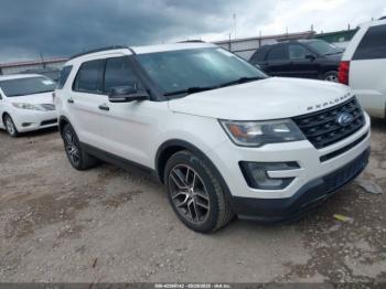  Salvage Ford Explorer