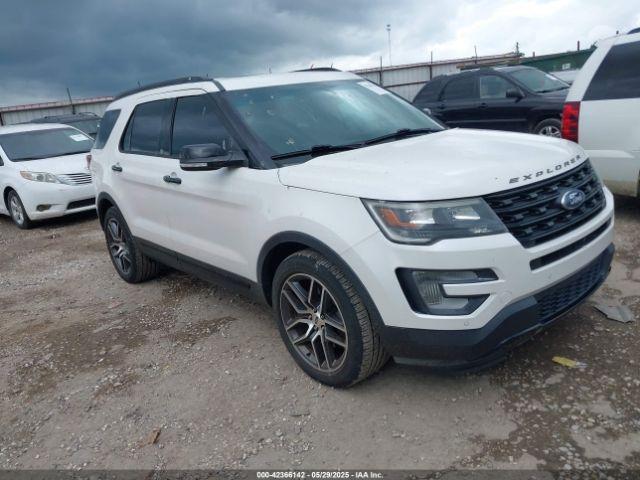  Salvage Ford Explorer
