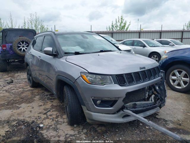  Salvage Jeep Compass