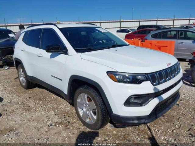  Salvage Jeep Compass