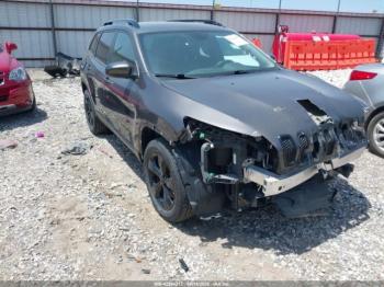  Salvage Jeep Cherokee