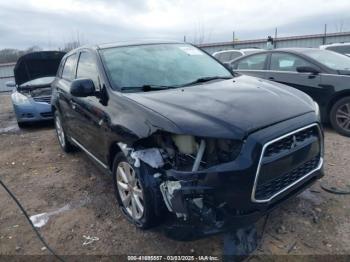  Salvage Mitsubishi Outlander