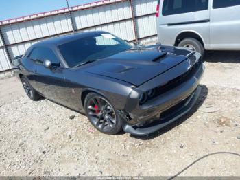  Salvage Dodge Challenger