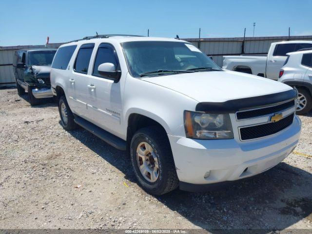  Salvage Chevrolet Suburban 2500