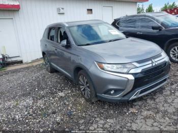  Salvage Mitsubishi Outlander