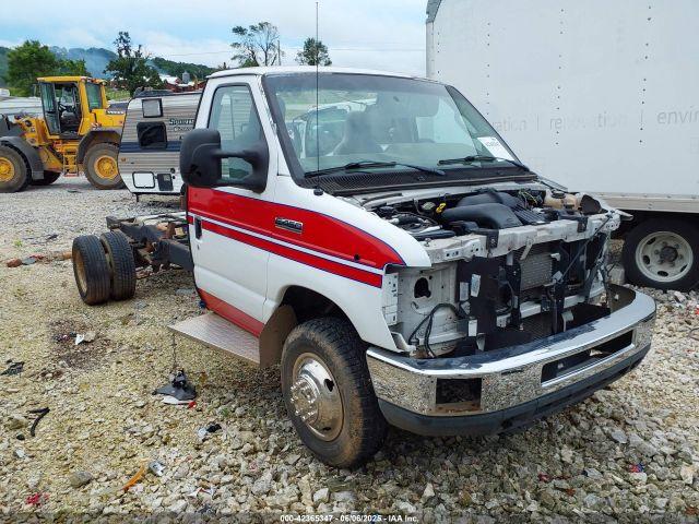  Salvage Ford E-450