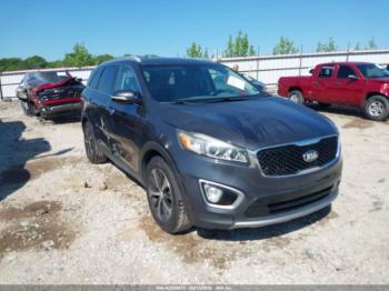  Salvage Kia Sorento