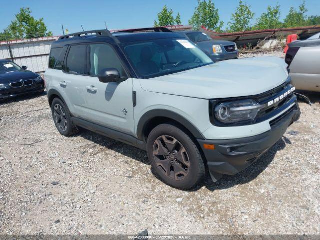  Salvage Ford Bronco