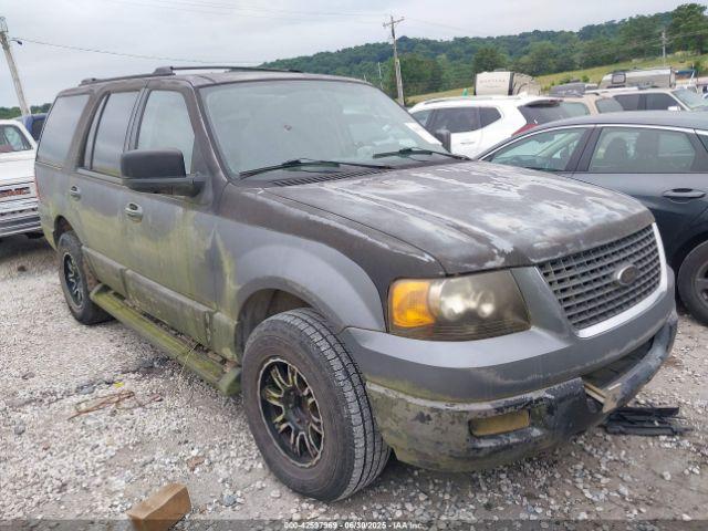 Salvage Ford Expedition