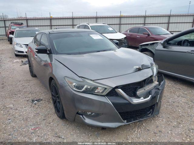  Salvage Nissan Maxima