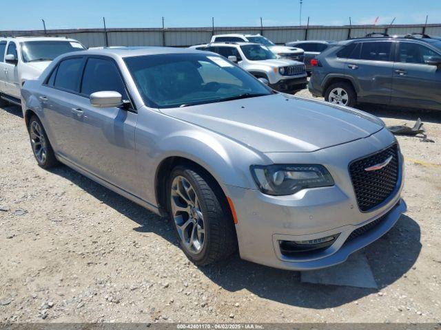  Salvage Chrysler 300