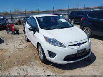  Salvage Ford Fiesta