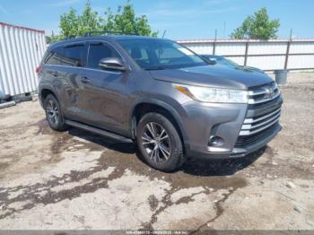 Salvage Toyota Highlander